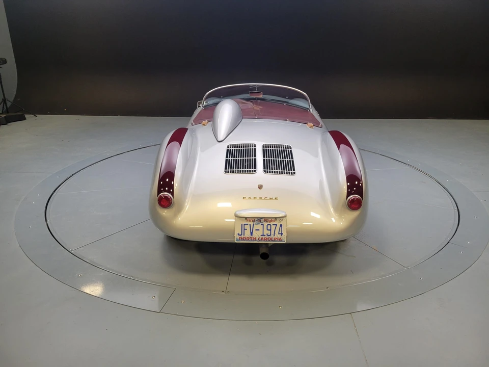 Porsche 550 - Image 5 of 31