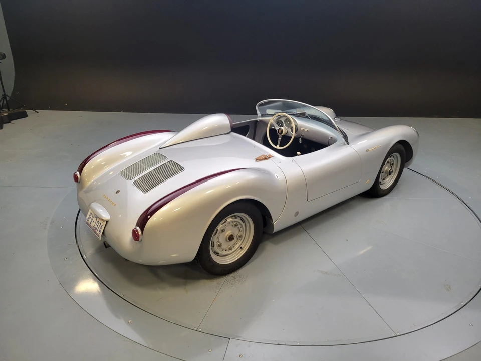 Porsche 550 - Image 22 of 31