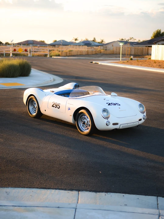 Porsche 550 - Image 2 of 31