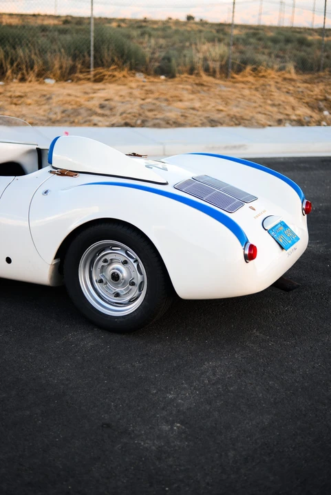 Porsche 550 - Image 19 of 31