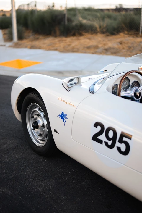 Porsche 550 - Image 23 of 31