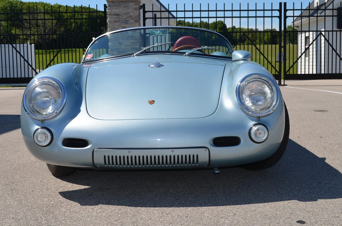Porsche 550 - Image 5 of 31