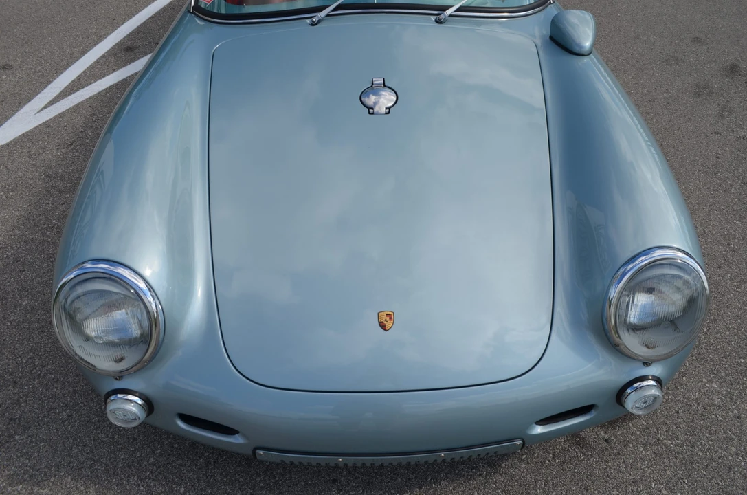Porsche 550 - Image 20 of 31