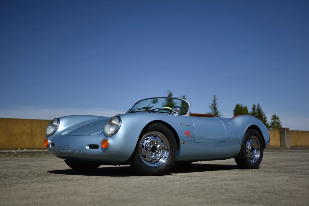 Porsche Sports Prototypes Replica - Image 3 of 31