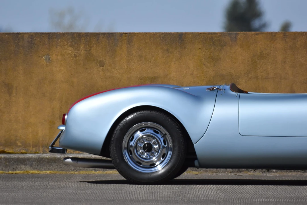 Porsche Sports Prototypes Replica - Image 23 of 31