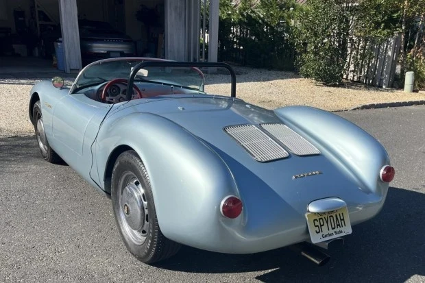 Porsche 550 - Image 2 of 6