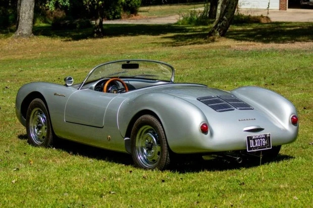 Porsche 550 - Image 2 of 7