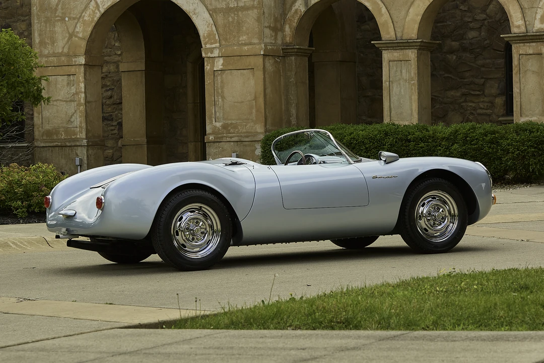 Porsche Sports Prototypes Replica - Image 25 of 31