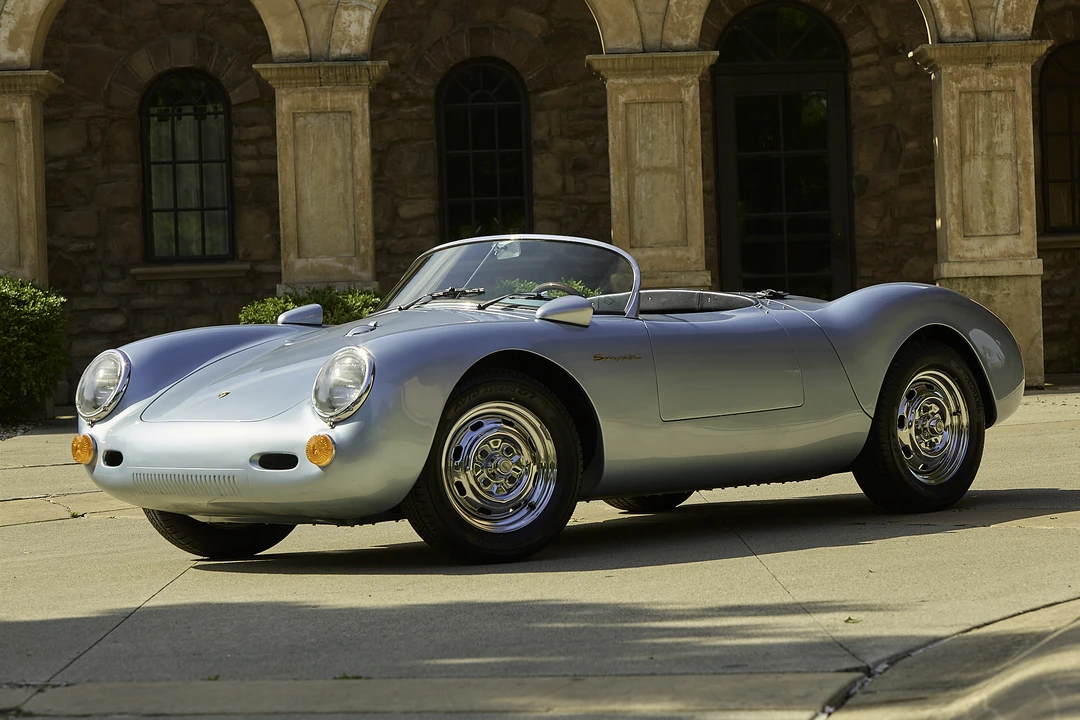 Porsche Sports Prototypes Replica - Image 4 of 31
