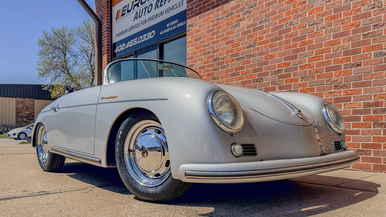 Porsche 356 Replica - Image 10 of 31