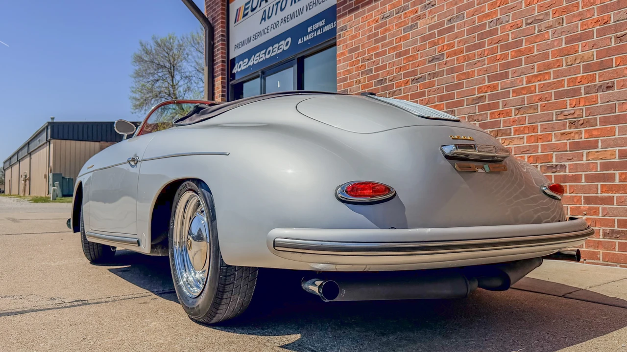 Porsche 356 Replica - Image 6 of 31