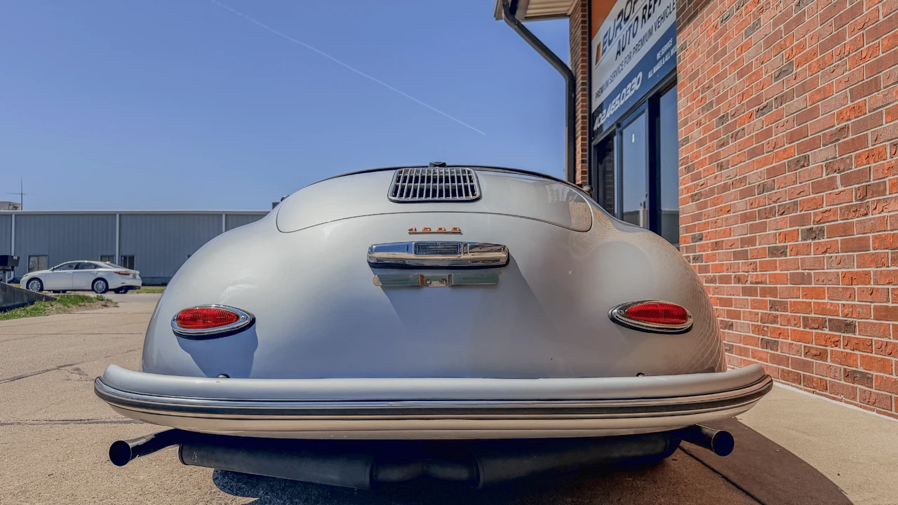 Porsche 356 Replica - Image 7 of 31