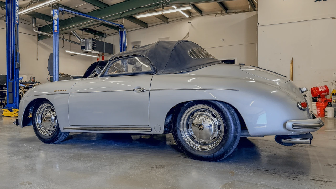 Porsche 356 Replica - Image 13 of 31