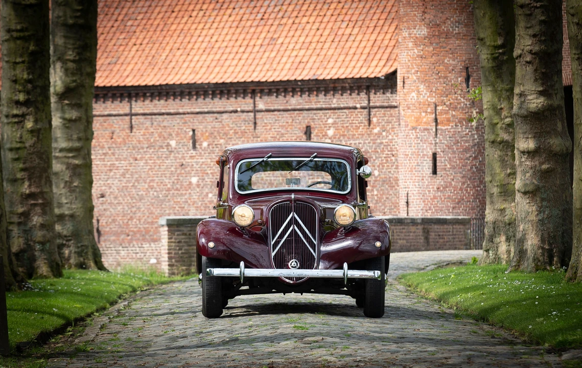 1949 Citroen Traction Avant - Image 5 of 31