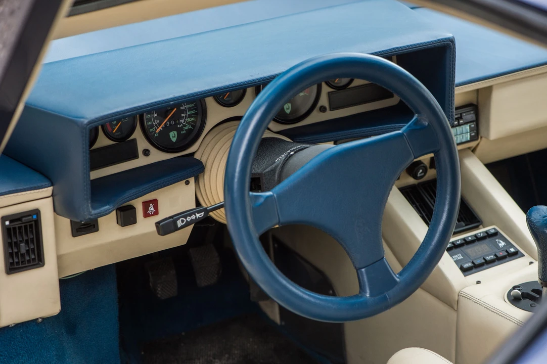 1989 Lamborghini Countach 25th Anniversary Edition - Image 24 of 31