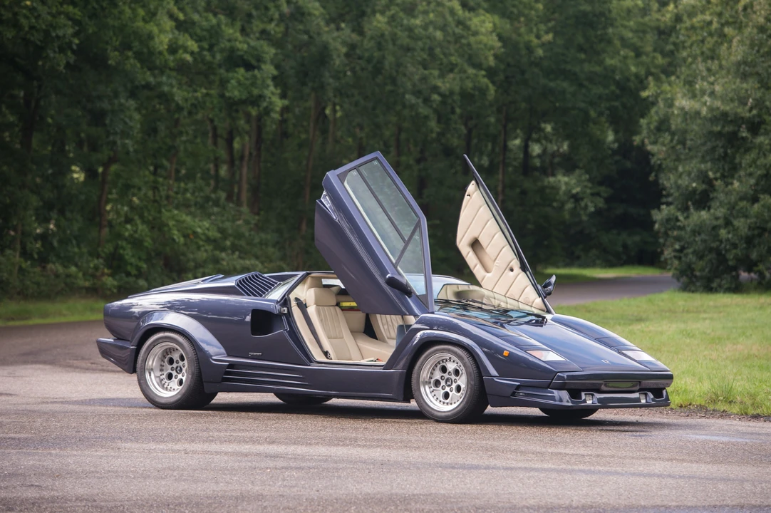1989 Lamborghini Countach 25th Anniversary Edition - Image 16 of 31