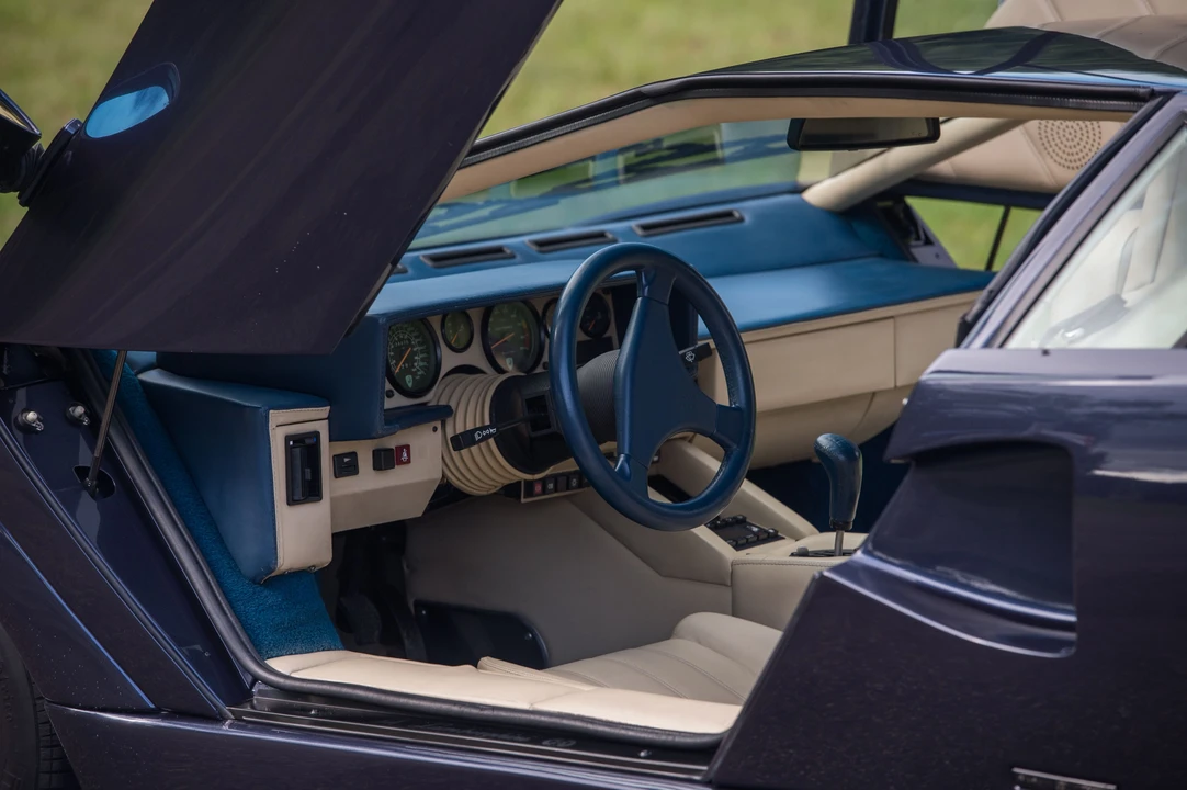 1989 Lamborghini Countach 25th Anniversary Edition - Image 19 of 31