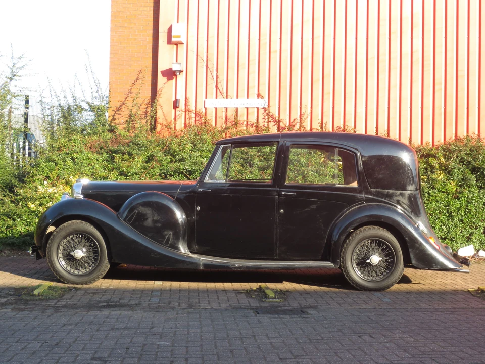 1941 Lagonda - Image 2 of 15