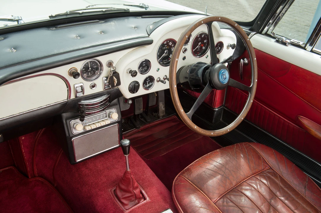 1965 Aston Martin DB5 Convertible - Image 20 of 31
