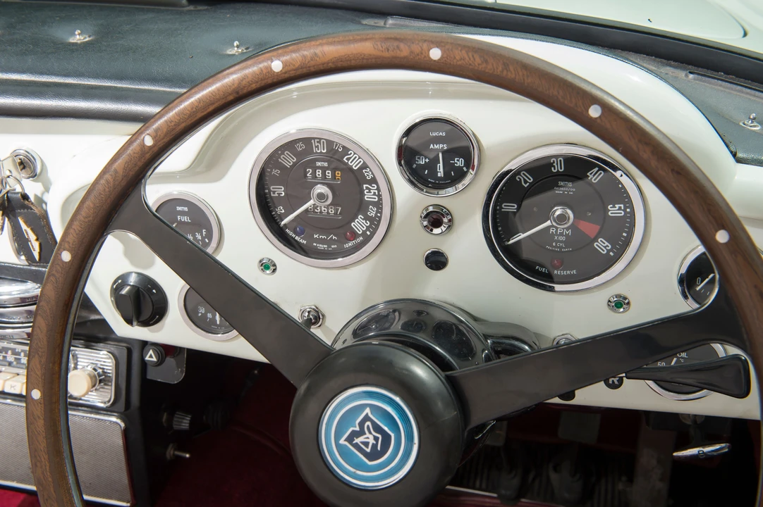 1965 Aston Martin DB5 Convertible - Image 27 of 31