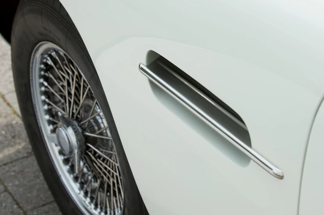 1965 Aston Martin DB5 Convertible - Image 5 of 31