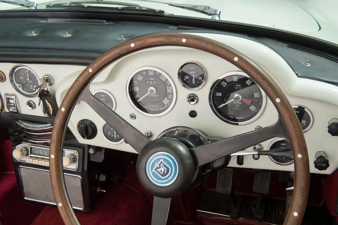 1965 Aston Martin DB5 Convertible - Image 25 of 31