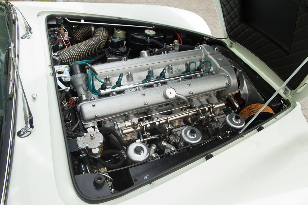 1965 Aston Martin DB5 Convertible - Image 12 of 31