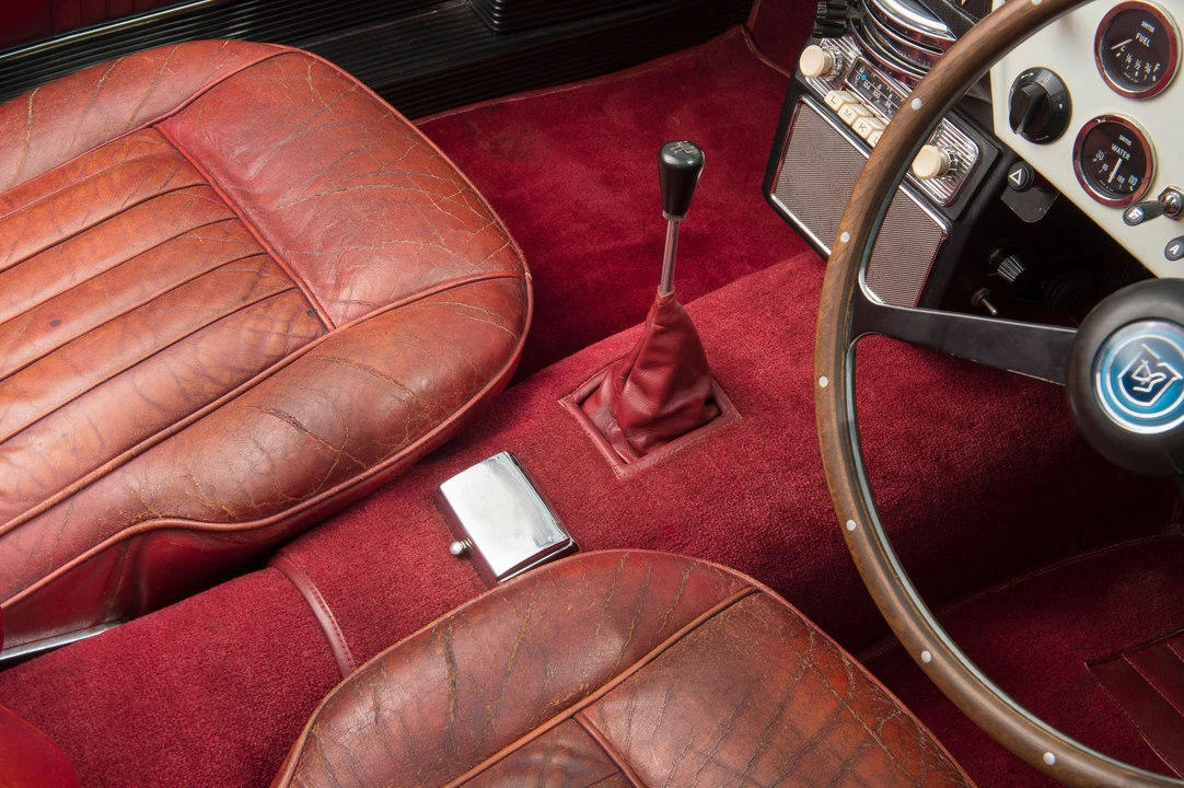1965 Aston Martin DB5 Convertible - Image 29 of 31