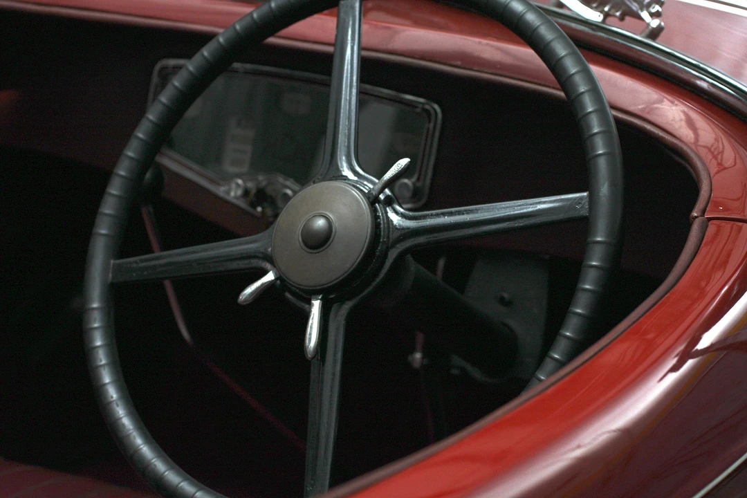 1928 Auburn Speedster - Image 2 of 19
