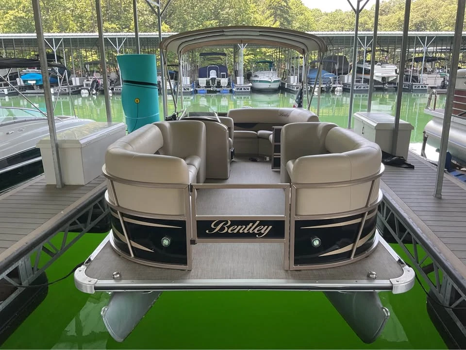 2017 Bentley - Image 6 of 8