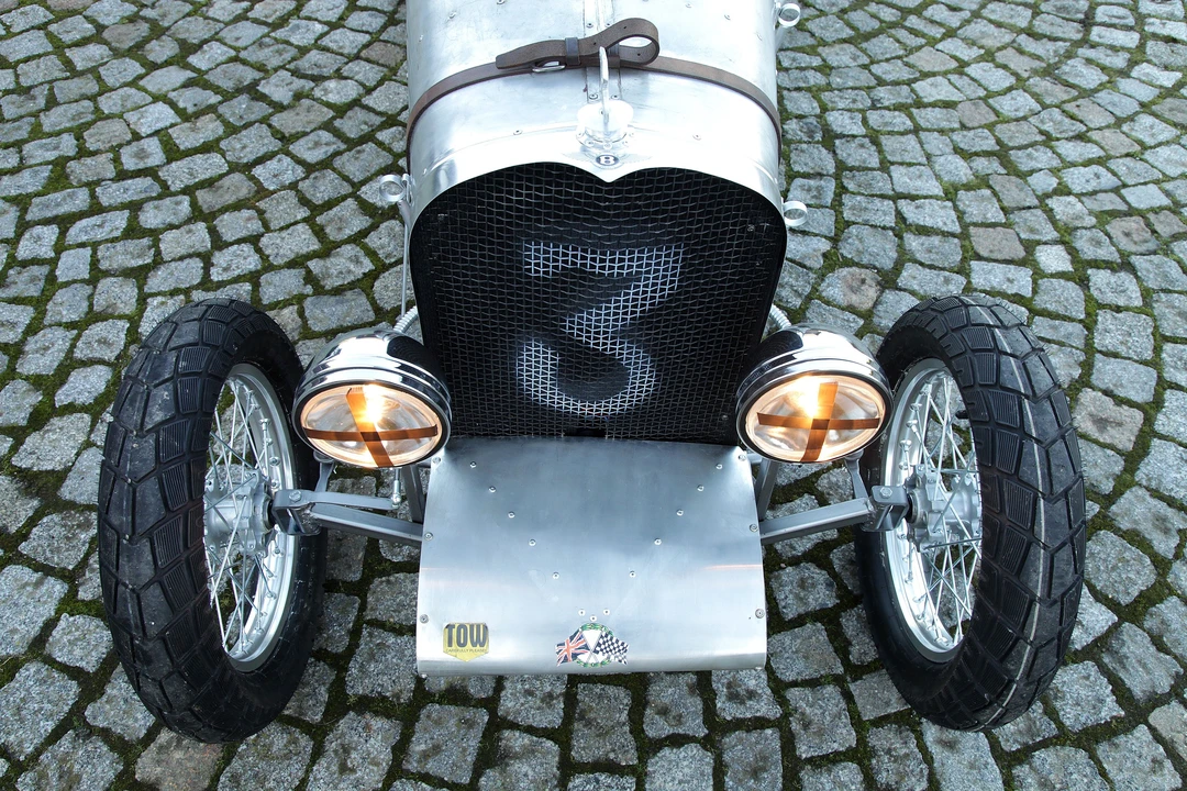 Bentley 4 1/4 Litre - Image 8 of 14