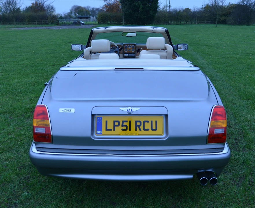 Bentley Azure 1st Gen - Image 8 of 11