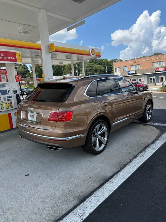 2018 Bentley Bentayga - Image 5 of 24