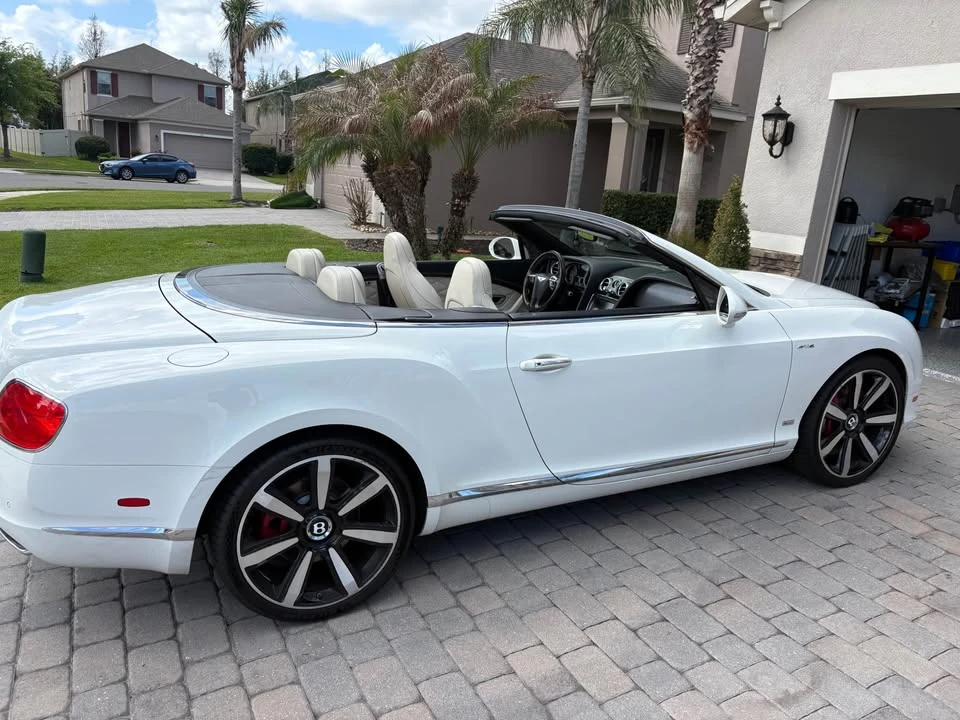 2013 Bentley Continental GTC - Image 9 of 9