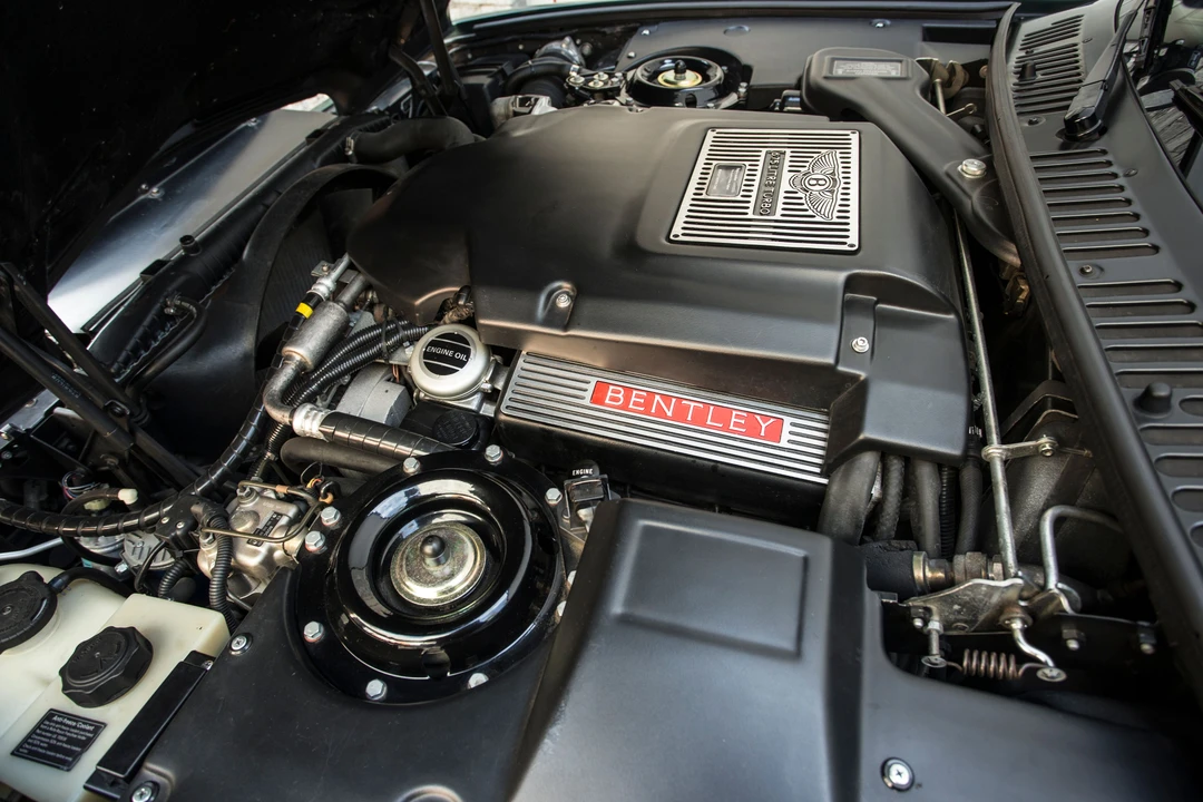 Bentley Continental R - Image 18 of 28
