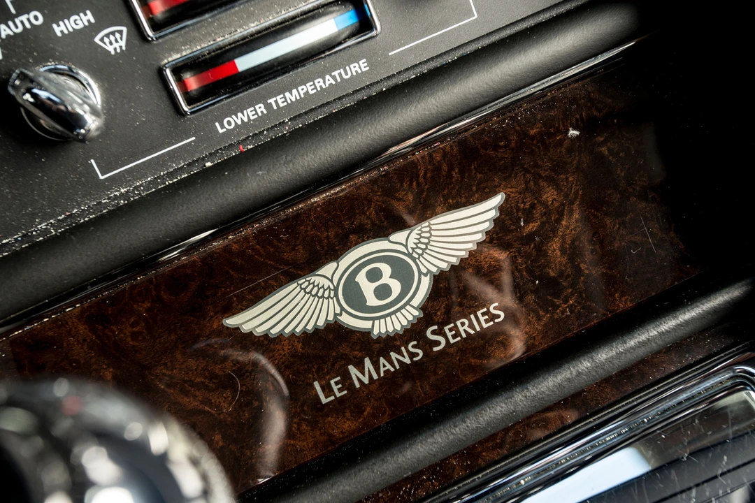 Bentley Continental R - Image 16 of 28