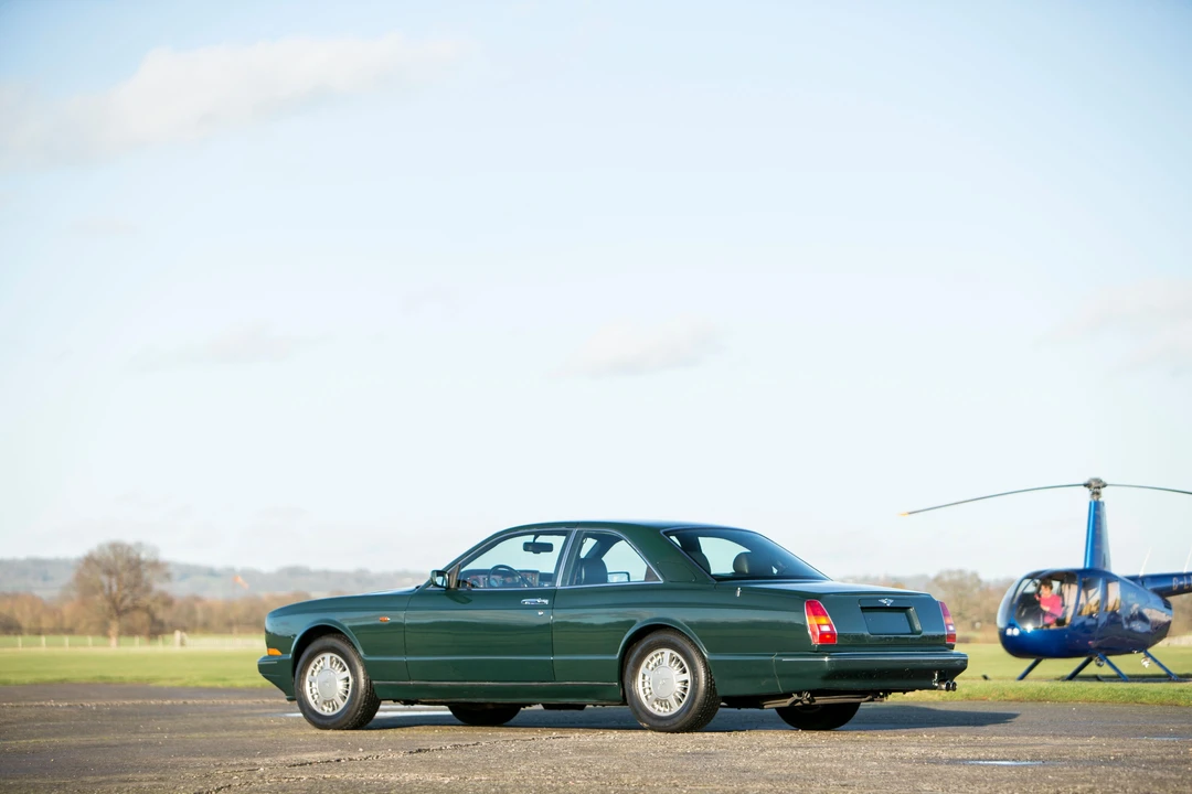 Bentley Continental R - Image 3 of 24