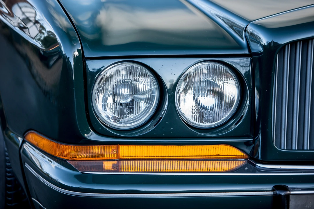 Bentley Continental R - Image 23 of 24