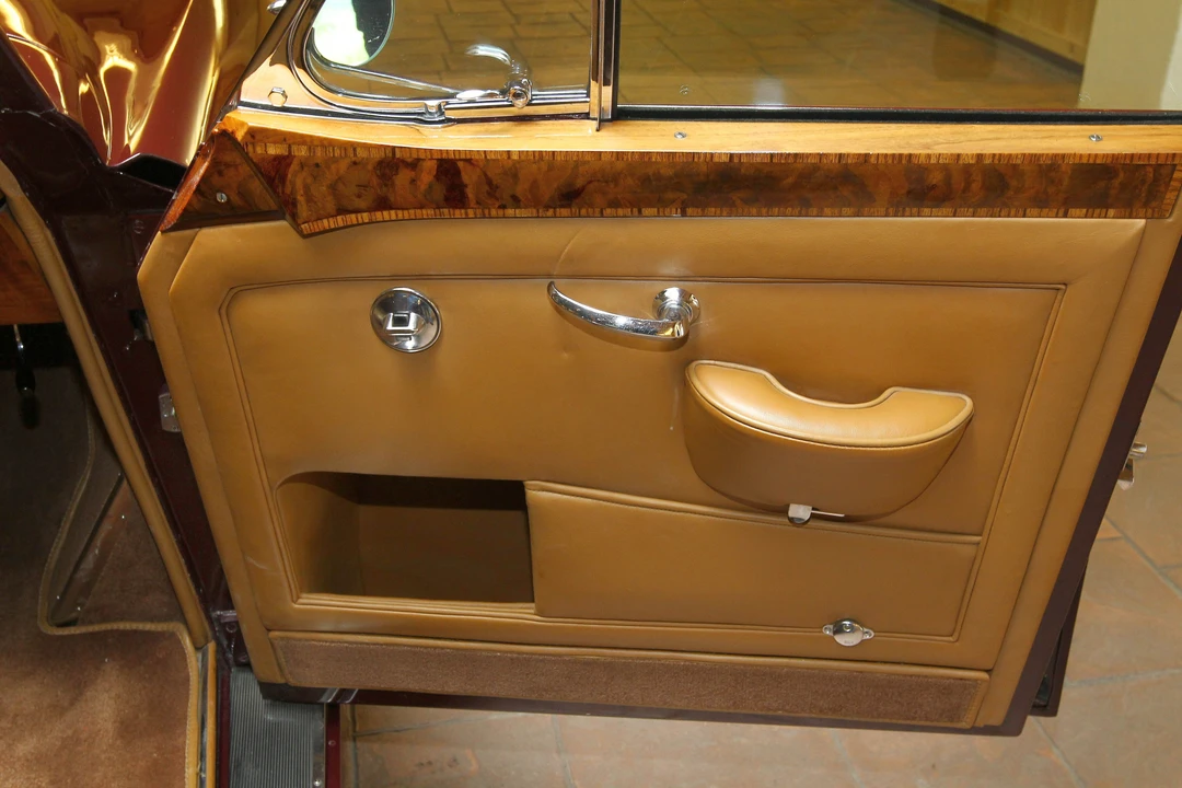 Bentley S2 Continental - Image 25 of 30