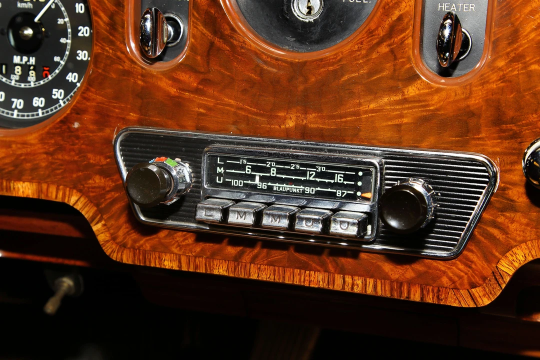 Bentley S2 Continental - Image 17 of 30