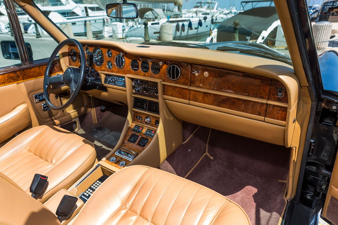Bentley Continental - Image 15 of 29