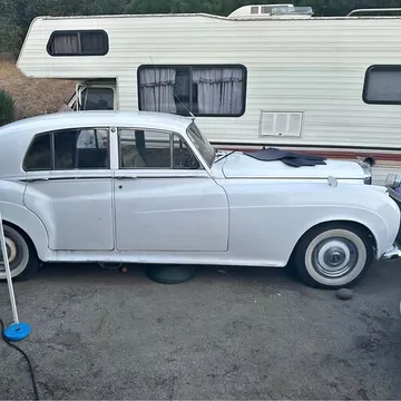Bentley S1 Saloon