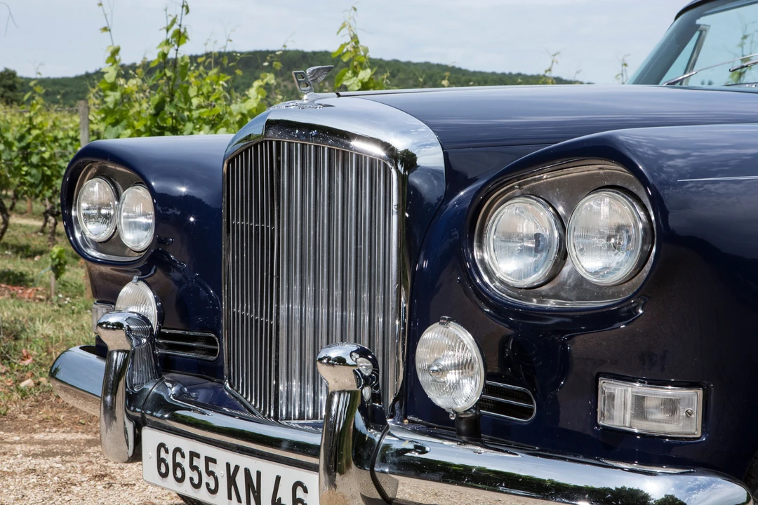 Bentley S3 - Image 9 of 19