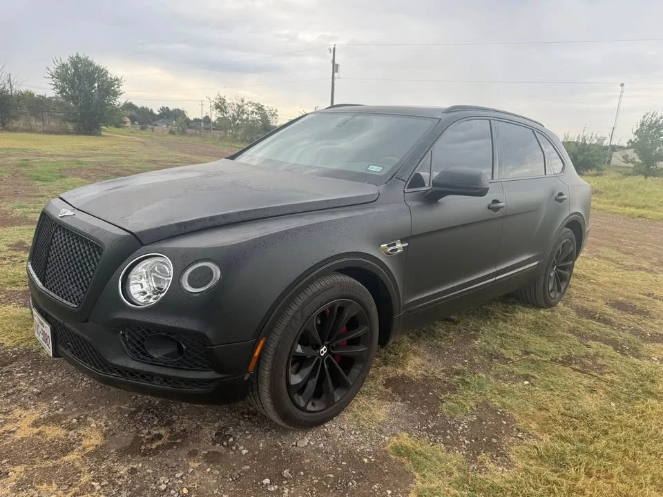 2017 Bentley Bentayga - Image 6 of 7