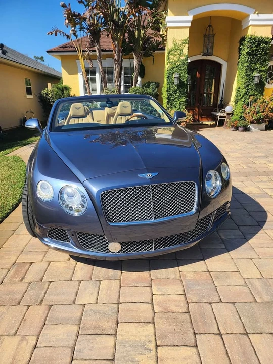 Bentley Azure - Image 9 of 10