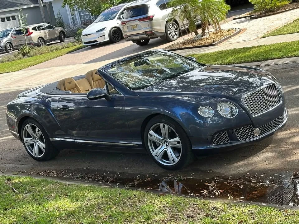 Bentley Azure - Image 8 of 10