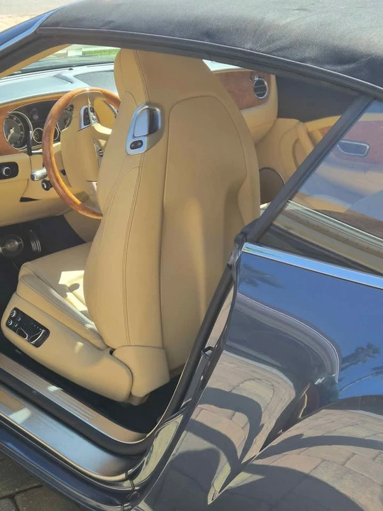 Bentley Azure - Image 5 of 10