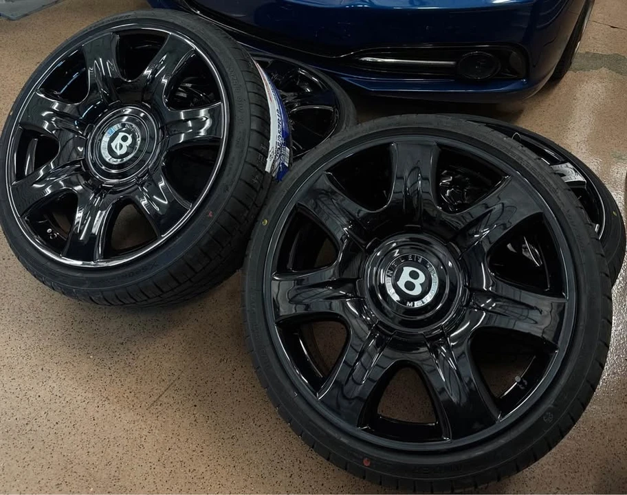 Parts & Memorabilia Other Wheels - Image 3 of 6