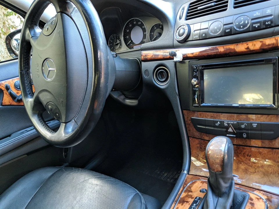2005 Mercedes-Benz W211 E-Class - Image 16 of 31