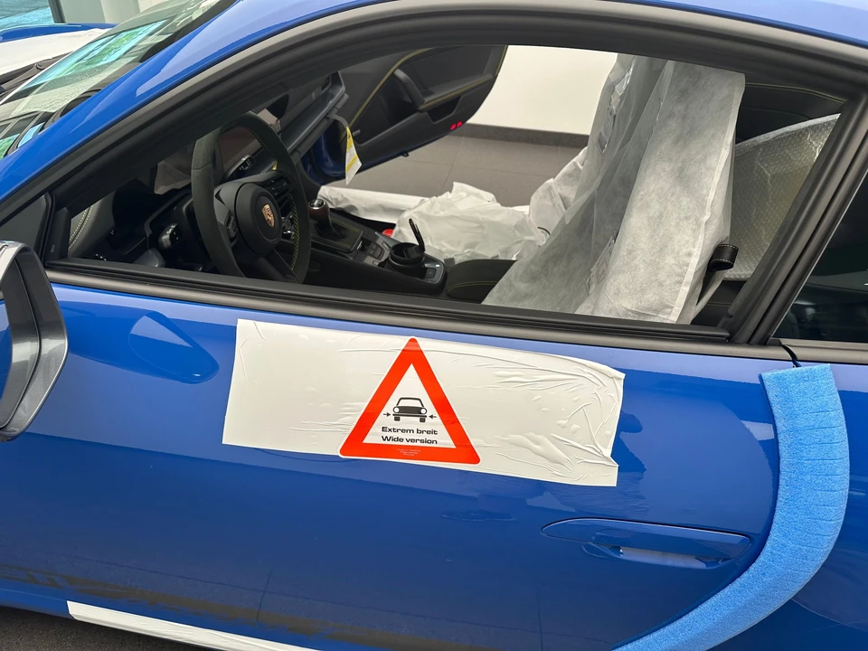 2026 Porsche 992 Carrera T - Image 20 of 31